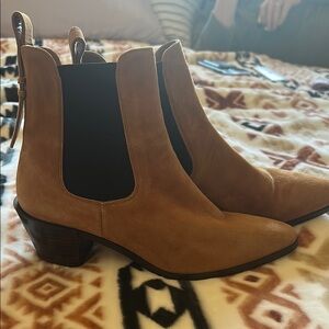 Frame Denim Tan Ankle Boots with Elastic Panels